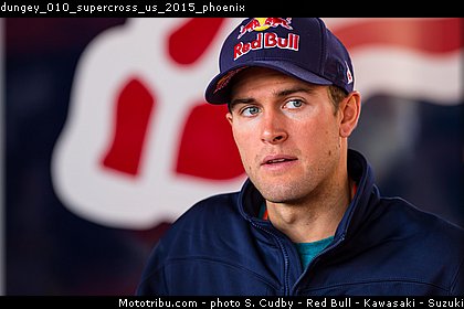 dungey_010_supercross_us_2015_phoenix.jpg