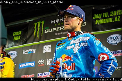 dungey_020_supercross_us_2015_phoenix.jpg