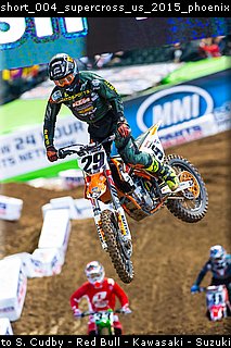 short_004_supercross_us_2015_phoenix.jpg