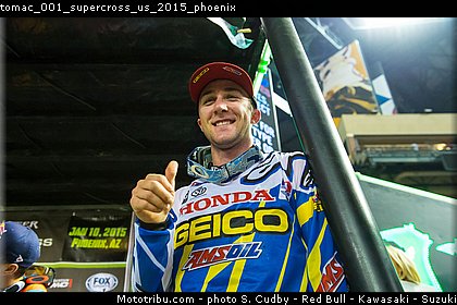 tomac_001_supercross_us_2015_phoenix.jpg