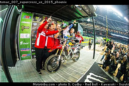 tomac_007_supercross_us_2015_phoenix.jpg