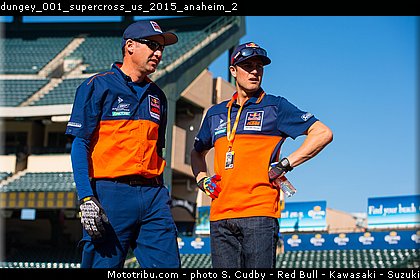 dungey_001_supercross_us_2015_anaheim_2.jpg