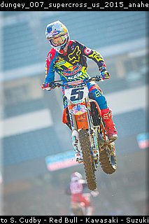 dungey_007_supercross_us_2015_anaheim_2.jpg