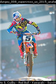 dungey_008_supercross_us_2015_anaheim_2.jpg