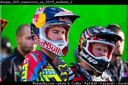 dungey_009_supercross_us_2015_anaheim_2.jpg