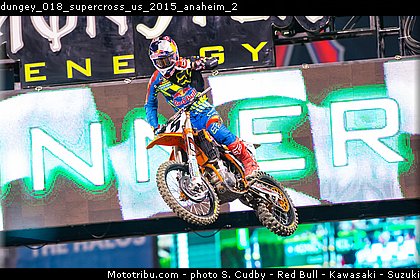 dungey_018_supercross_us_2015_anaheim_2.jpg