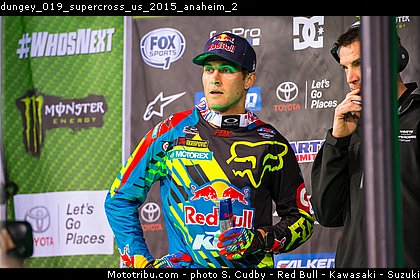 dungey_019_supercross_us_2015_anaheim_2.jpg