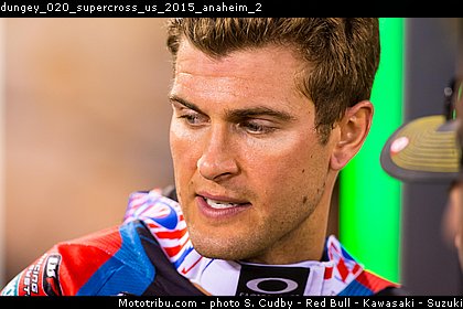 dungey_020_supercross_us_2015_anaheim_2.jpg
