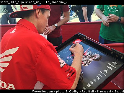 seely_007_supercross_us_2015_anaheim_2.jpg