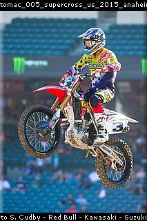 tomac_005_supercross_us_2015_anaheim_2.jpg