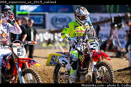 008_supercross_us_2015_oakland.jpg