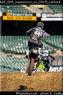 bell_005_supercross_us_2015_oakland.jpg
