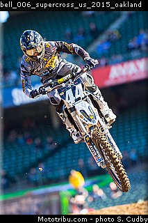 bell_006_supercross_us_2015_oakland.jpg