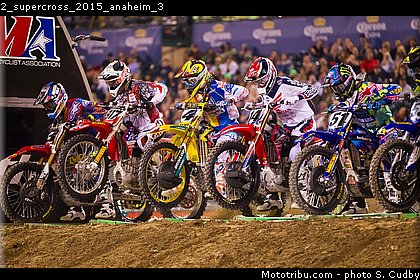 2_supercross_2015_anaheim_3.jpg