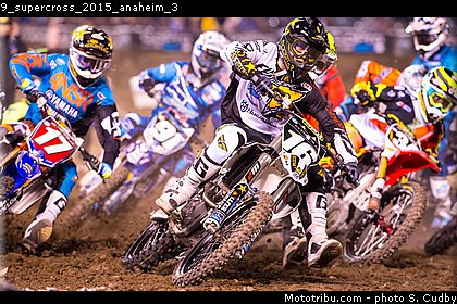 9_supercross_2015_anaheim_3.jpg