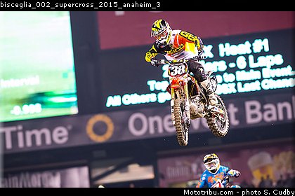 bisceglia_002_supercross_2015_anaheim_3.jpg