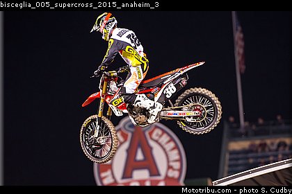 bisceglia_005_supercross_2015_anaheim_3.jpg
