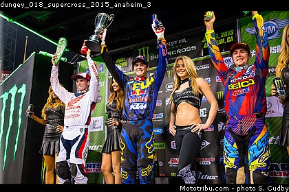 dungey_018_supercross_2015_anaheim_3.jpg
