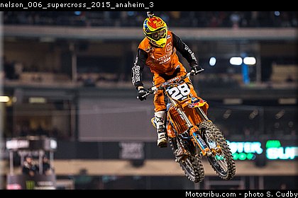 nelson_006_supercross_2015_anaheim_3.jpg
