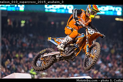 nelson_010_supercross_2015_anaheim_3.jpg