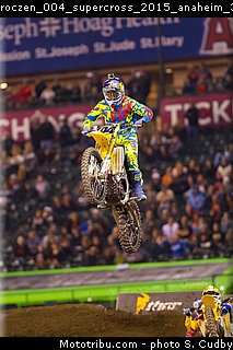 roczen_004_supercross_2015_anaheim_3.jpg