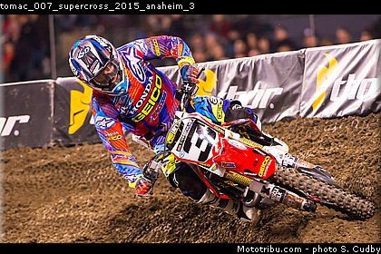 tomac_007_supercross_2015_anaheim_3.jpg