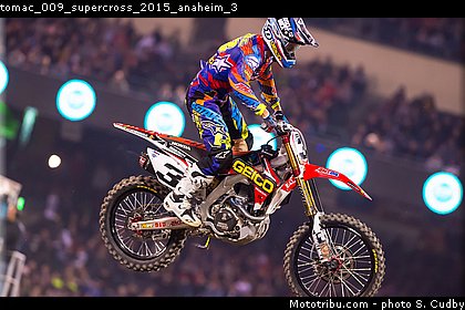 tomac_009_supercross_2015_anaheim_3.jpg