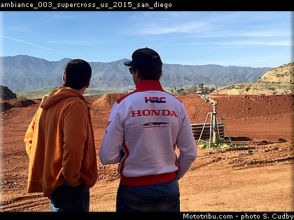 ambiance_003_supercross_us_2015_san_diego.jpg