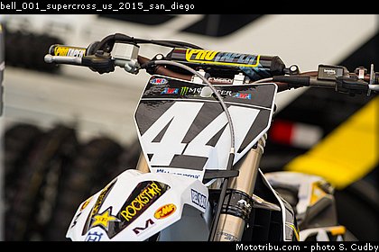 bell_001_supercross_us_2015_san_diego.jpg