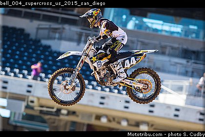 bell_004_supercross_us_2015_san_diego.jpg