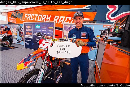 dungey_002_supercross_us_2015_san_diego.jpg
