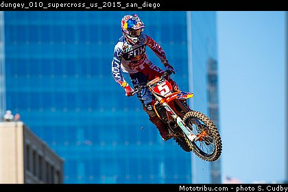dungey_010_supercross_us_2015_san_diego.jpg