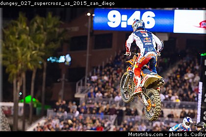dungey_027_supercross_us_2015_san_diego.jpg