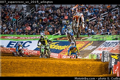 007_supercross_us_2015_arlington.jpg