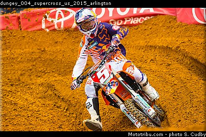 dungey_004_supercross_us_2015_arlington.jpg