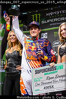 dungey_007_supercross_us_2015_arlington.jpg
