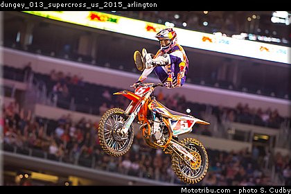 dungey_013_supercross_us_2015_arlington.jpg