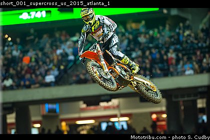 short_001_supercross_us_2015_atlanta_1.jpg
