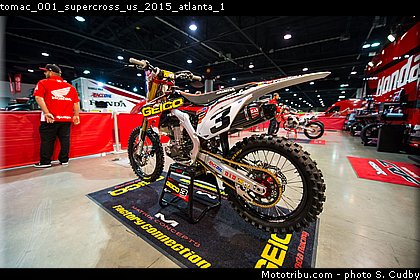 tomac_001_supercross_us_2015_atlanta_1.jpg