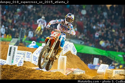 dungey_018_supercross_us_2015_atlanta_2.jpg