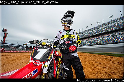 bogle_002_supercross_2015_daytona.jpg