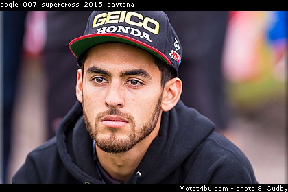 bogle_007_supercross_2015_daytona.jpg