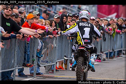 bogle_009_supercross_2015_daytona.jpg