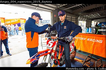 dungey_004_supercross_2015_daytona.jpg