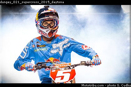 dungey_021_supercross_2015_daytona.jpg