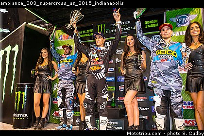 ambiance_003_supercross_us_2015_indianapolis.jpg