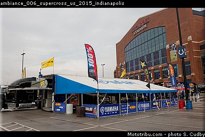 ambiance_006_supercross_us_2015_indianapolis.jpg