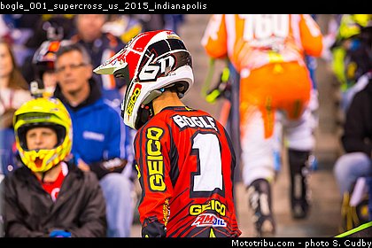 bogle_001_supercross_us_2015_indianapolis.jpg