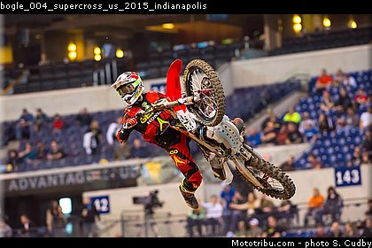 bogle_004_supercross_us_2015_indianapolis.jpg