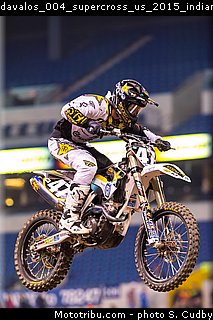 davalos_004_supercross_us_2015_indianapolis.jpg